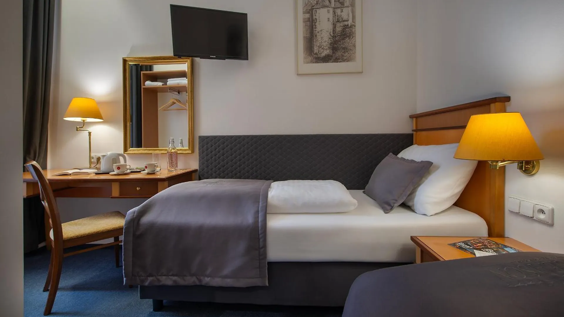 Prague Season Hotel 4*,  체코