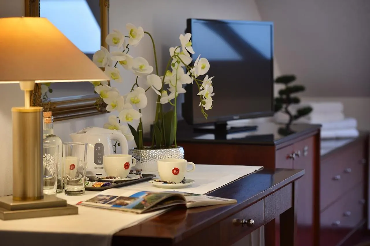 Prague Season Hotel