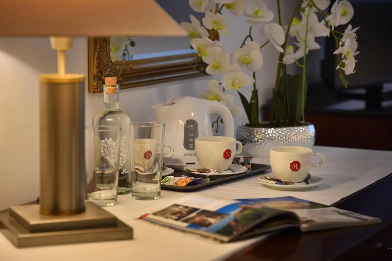 Prague Season Hotel