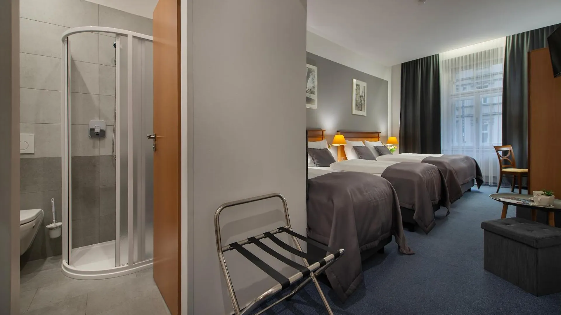 Prague Season Hotel 4*,  جمهورية التشيك