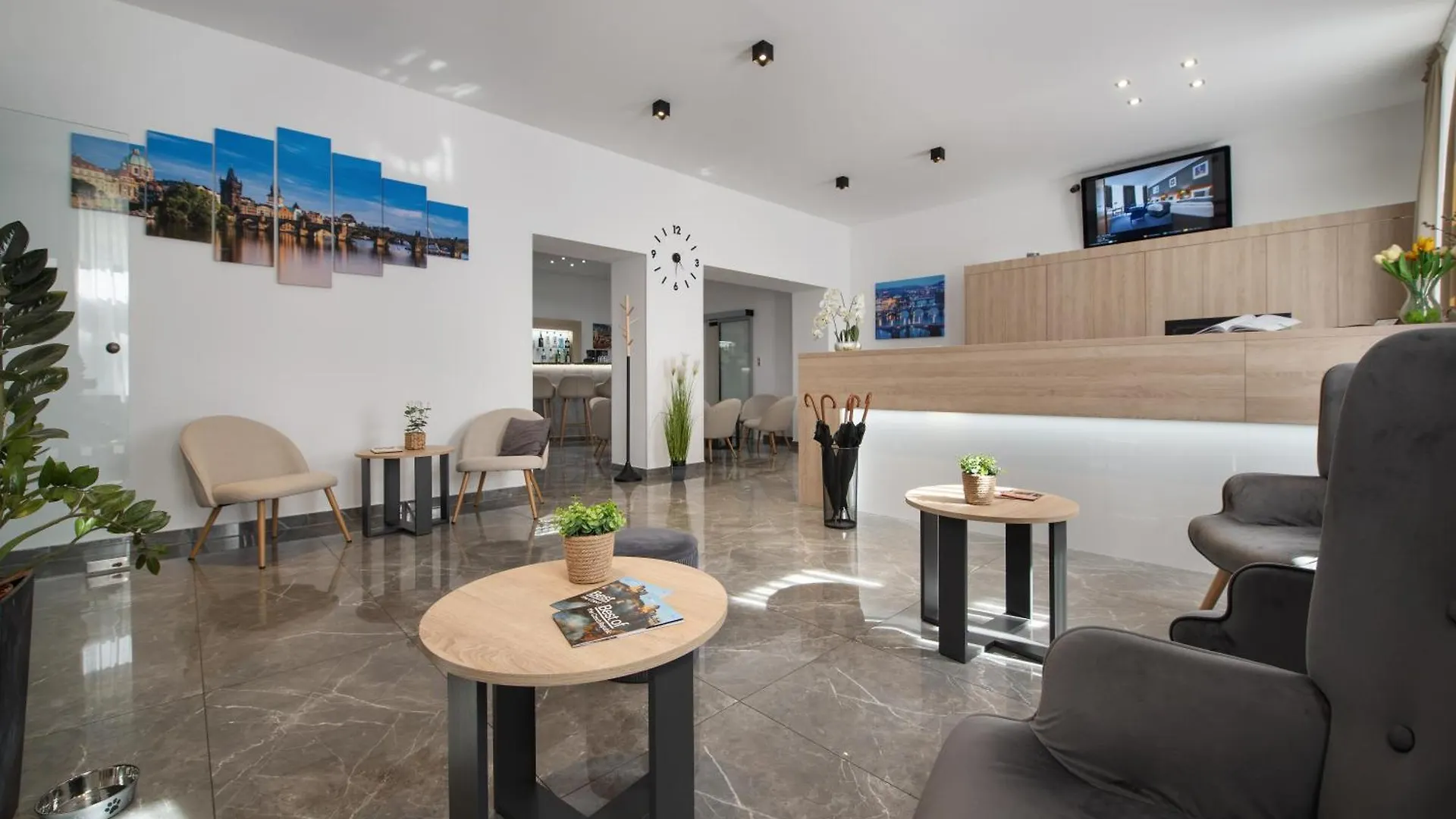 Prague Season Hotel